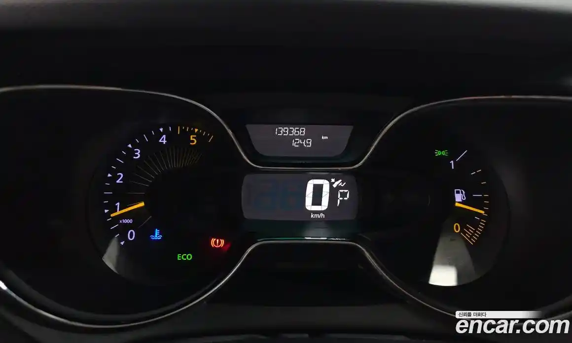 Renault QM3 2016 1.5 гидро в Москве № 1402803, фото 8