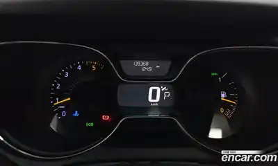 Renault QM3 2016 1.5 гидро в Москве № 1402803, миниатюра 8