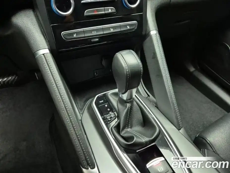 Renault QM6 2022 2.0 гидро в Москве № 1403153, фото 8