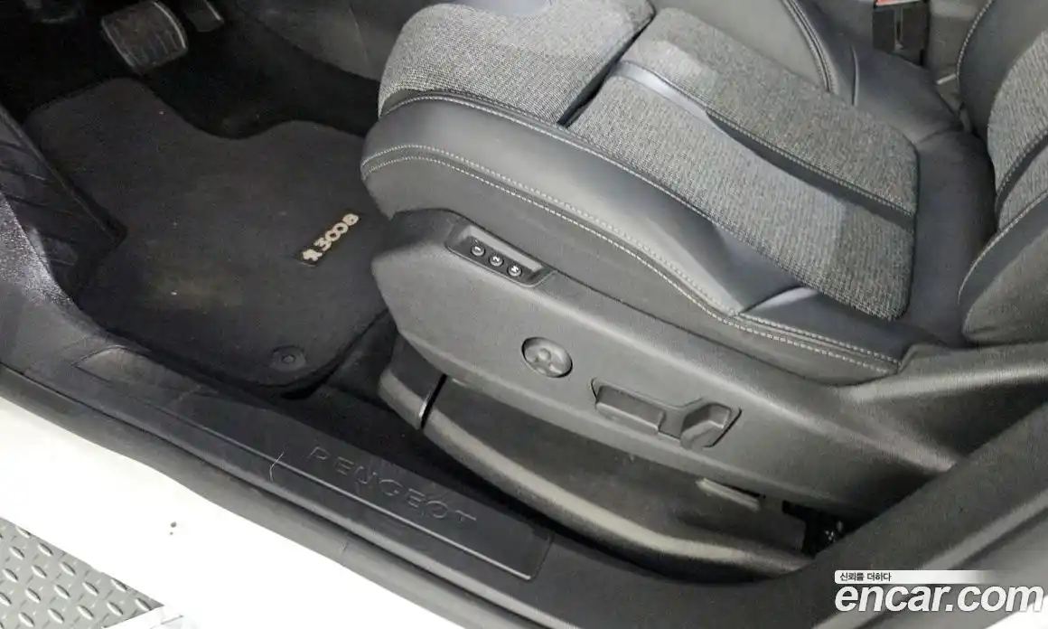 Peugeot 3008 2018 1.6 гидро в Москве № 1403179, фото 19