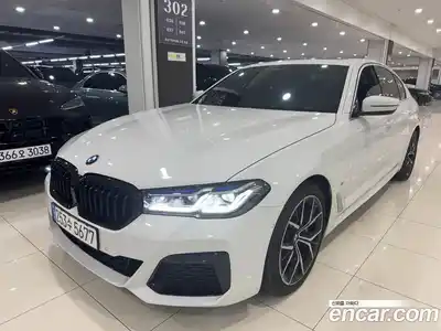 BMW 5-Series, 2023