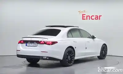 Mercedes-Benz E-Class 2024 2.0 гидро в Москве № 1403303, миниатюра 2