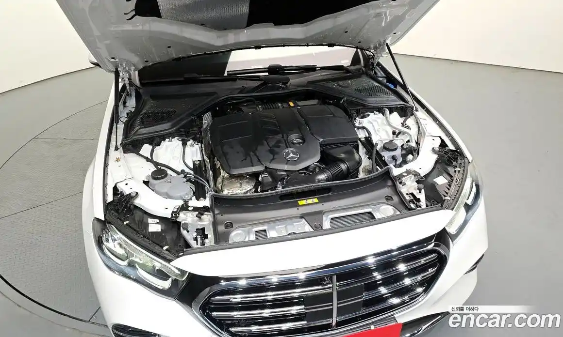 Mercedes-Benz E-Class 2024 2.0 гидро в Москве № 1403303, фото 6