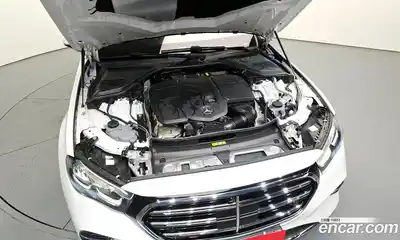 Mercedes-Benz E-Class 2024 2.0 гидро в Москве № 1403303, миниатюра 6