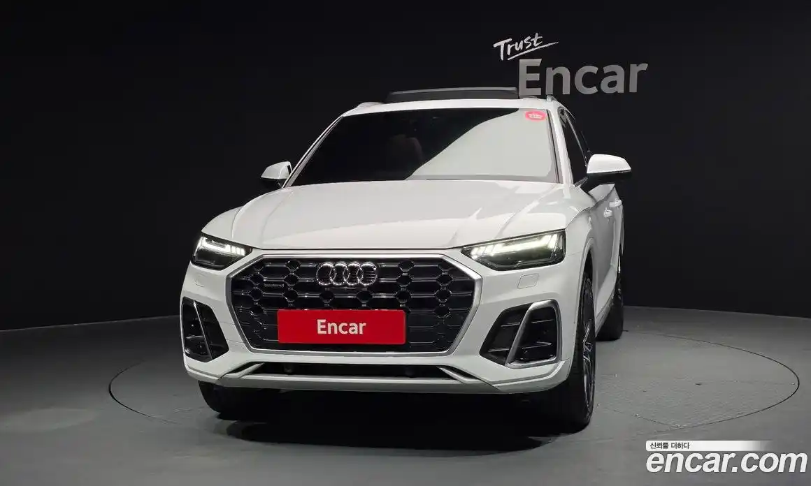Audi Q5 2024 2.0 гидро в Москве № 1404038, фото 3