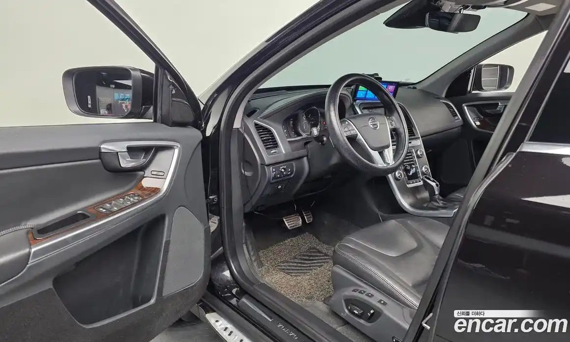 Volvo XC60 2017 2.0 гидро в Москве № 1404713, фото 10