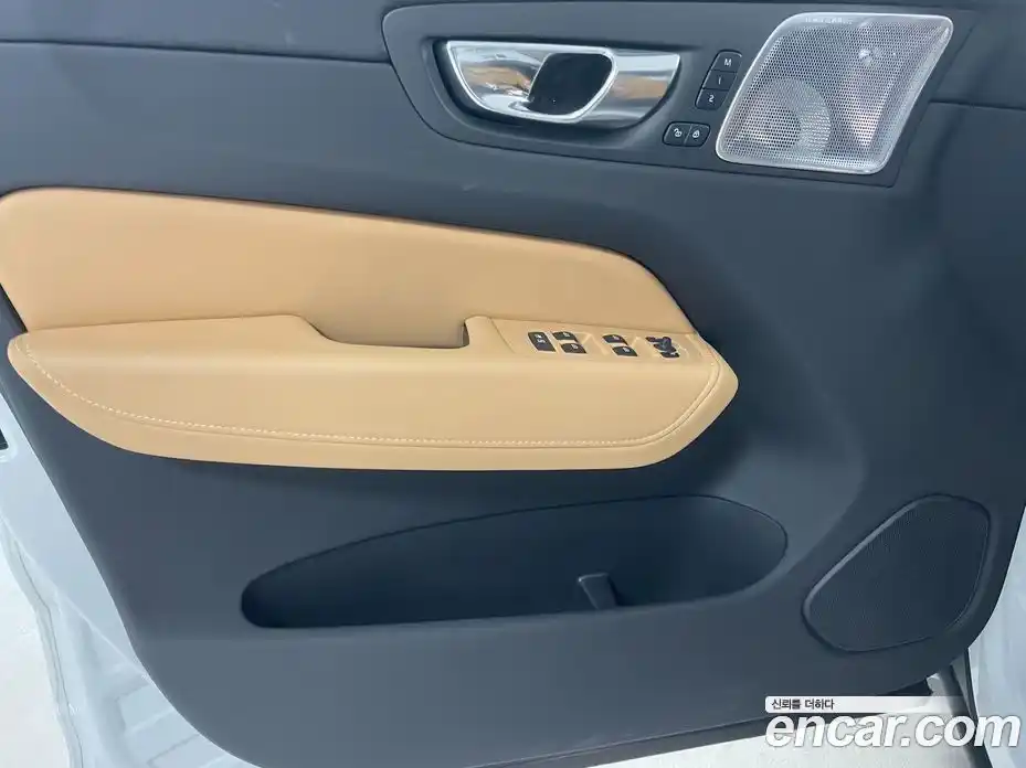 Volvo XC60 2025 2.0 гидро в Москве № 1404777, фото 16
