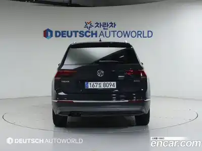 Volkswagen Tiguan 2020 2.0 гидро в Москве № 1405679, миниатюра 4