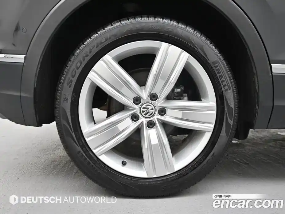 Volkswagen Tiguan 2020 2.0 гидро в Москве № 1405679, фото 5