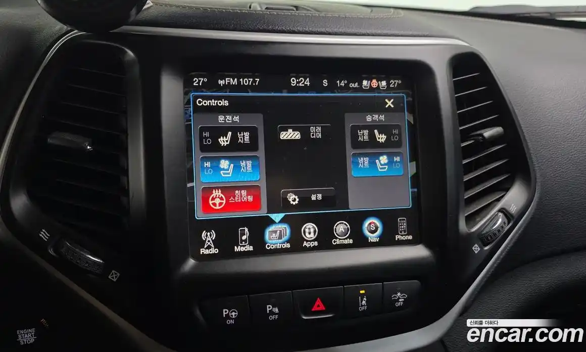 Jeep Cherokee 2018 2.2 гидро в Москве № 1405872, фото 17
