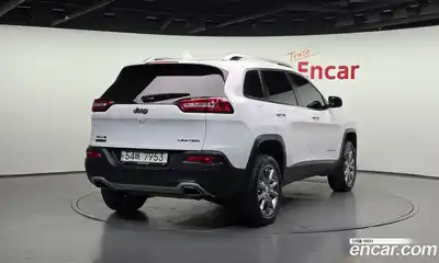 Jeep Cherokee 2018 2.2 гидро в Москве № 1405872, миниатюра 2