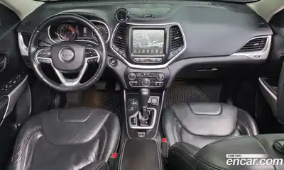 Jeep Cherokee 2018 2.2 гидро в Москве № 1405872, миниатюра 7