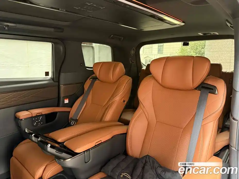 Toyota Alphard 2024 2.5 гидро в Москве № 1405974, фото 5