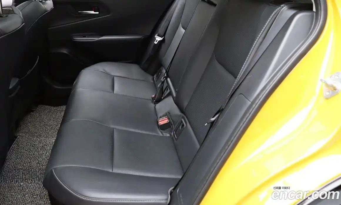 Toyota Prius 2024 2.0 вариатор в Москве № 1405993, фото 13