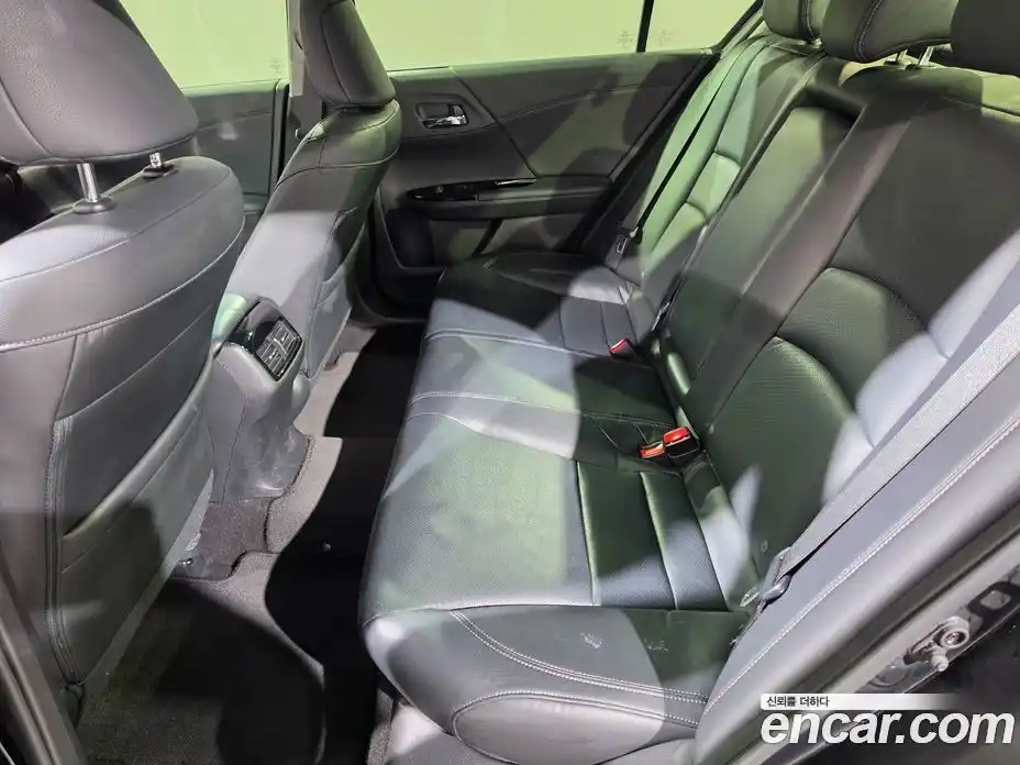 Honda Accord 2017 2.4 гидро в Москве № 1406139, фото 13
