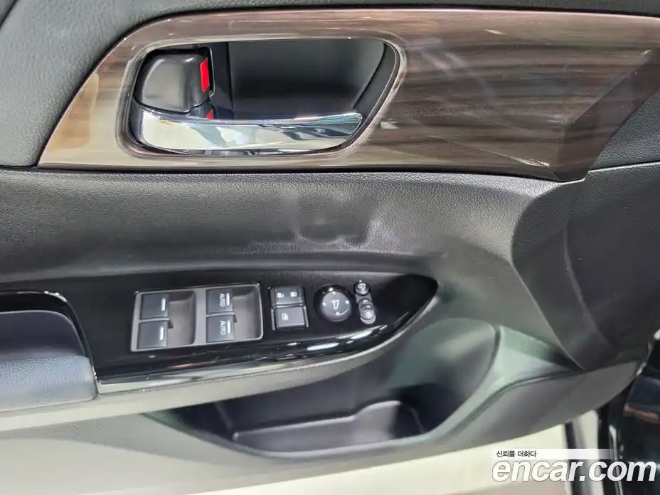 Honda Accord 2017 2.4 гидро в Москве № 1406139, фото 17