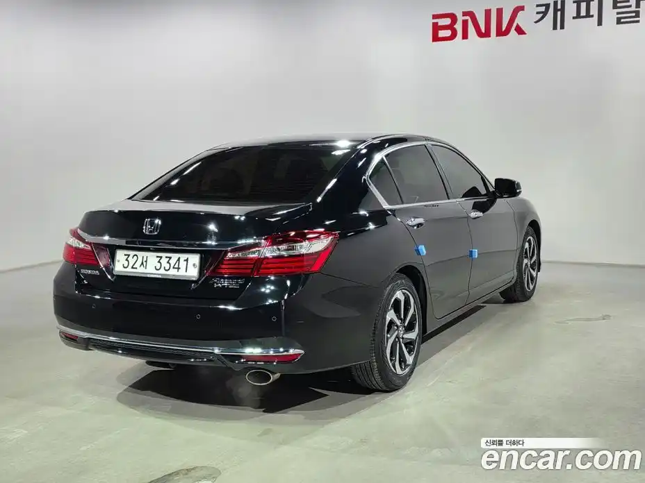 Honda Accord 2017 2.4 гидро в Москве № 1406139, фото 6