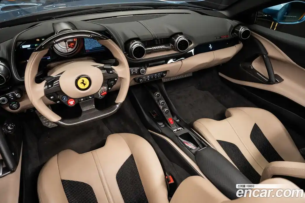 Ferrari 812 2020 6.5 гидро в Москве № 1406389, фото 6