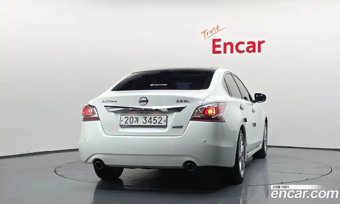 Nissan Altima 2014 2.5 гидро в Москве № 1406454, фото 4