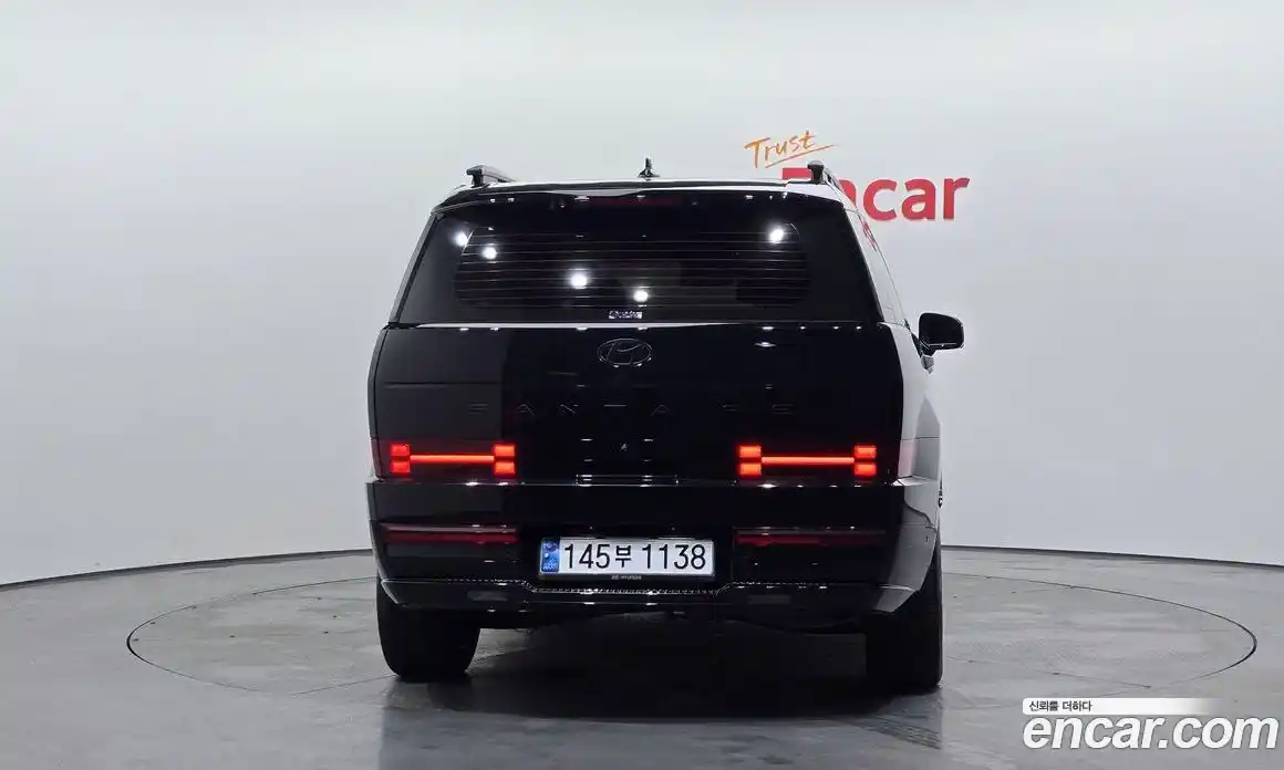Hyundai Santa Fe 2024 1.6 гидро в Москве № 1417155, фото 4