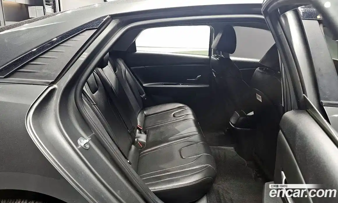 Hyundai Avante 2021 1.6 Автомат в Москве № 1417465, фото 11