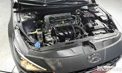 Hyundai Avante 2021 1.6 Автомат в Москве № 1417465, миниатюра 6