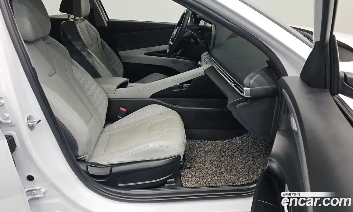 Hyundai Avante 2021 1.6 Автомат в Москве № 1417485, фото 12