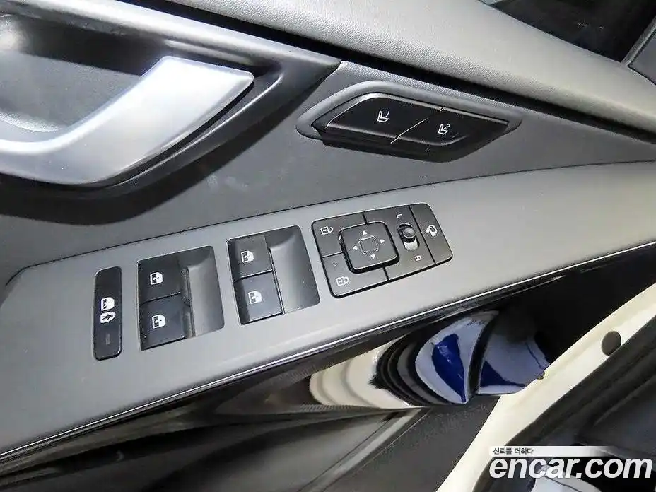 Kia Niro 2023 1.6 гидро в Москве № 1418257, фото 13