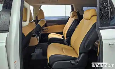 Kia Canival 2021 2.2 гидро в Москве № 1418302, миниатюра 12