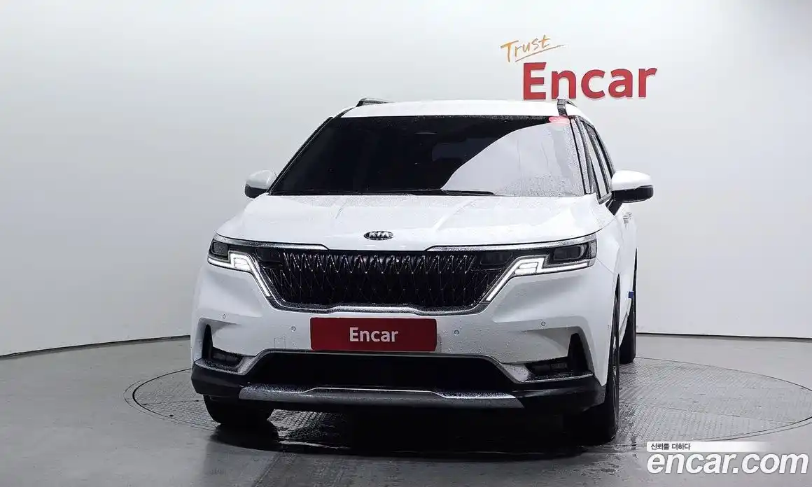 Kia Canival 2021 2.2 гидро в Москве № 1418302, фото 3