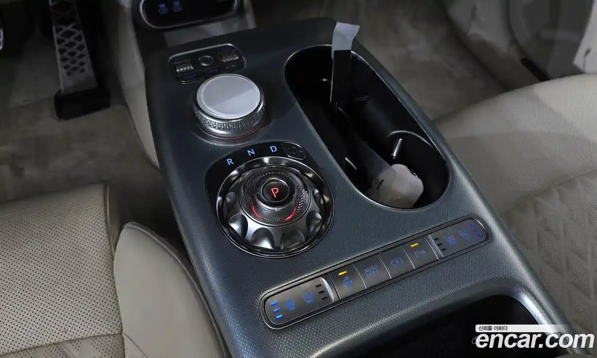 Genesis GV60 2022 0.1 Автомат в Москве № 1418502, фото 8