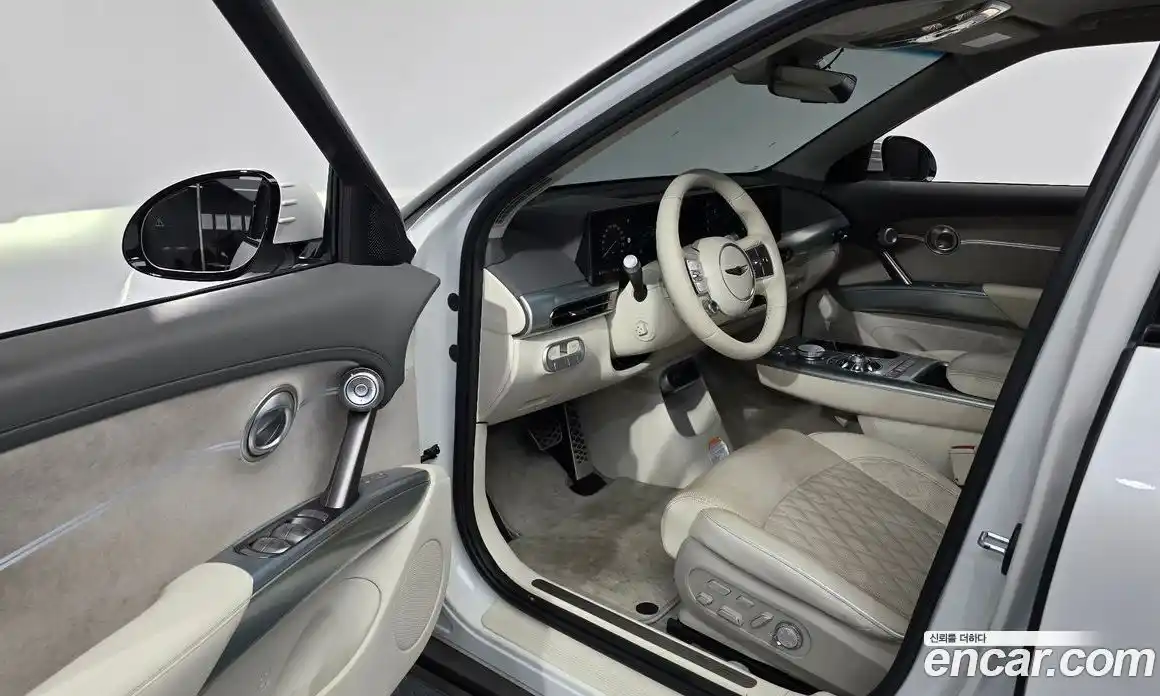 Genesis GV60 2022 0.1 Автомат в Москве № 1418502, фото 9