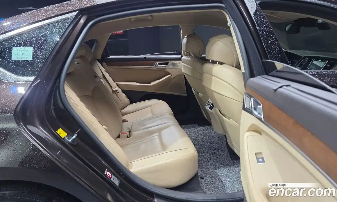 Genesis G80 2018 3.3 Автомат в Москве № 1418564, фото 11