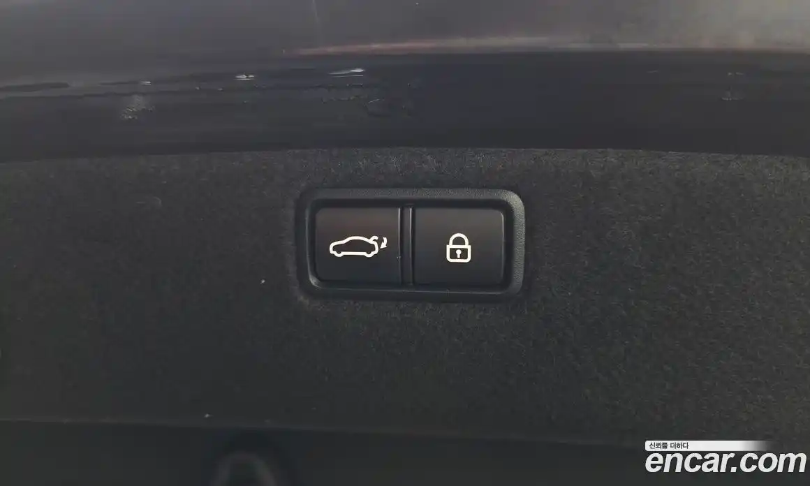 Genesis G80 2018 3.3 Автомат в Москве № 1418564, фото 18