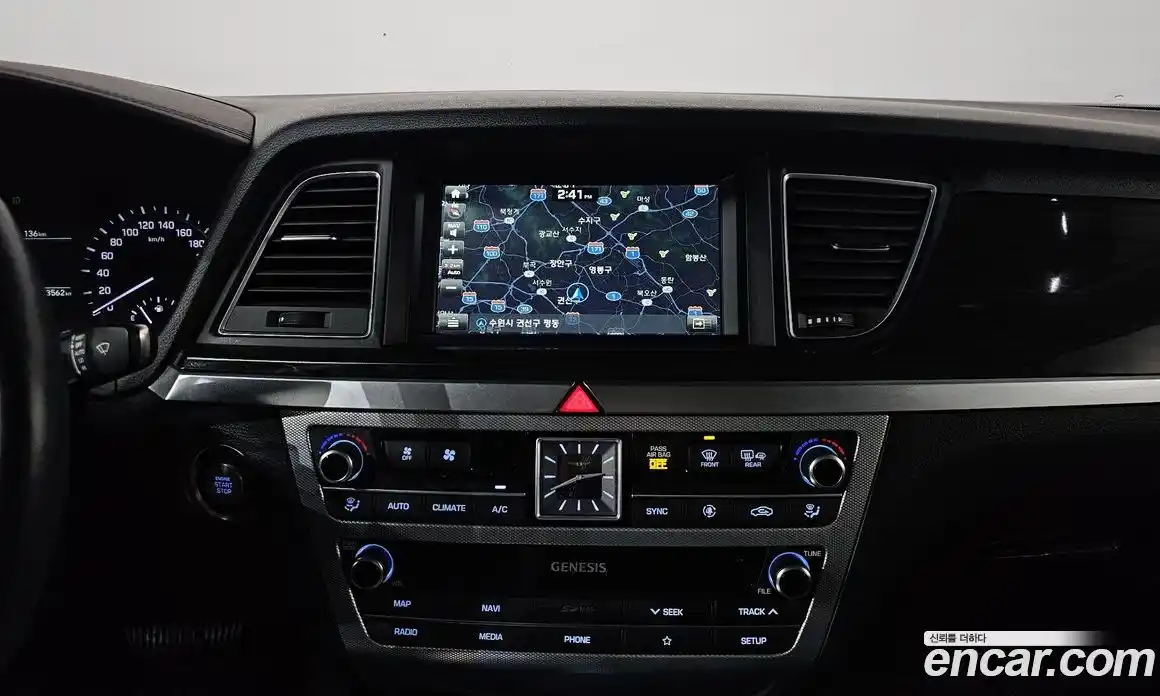 Genesis G80 2018 3.3 Автомат в Москве № 1418586, фото 13