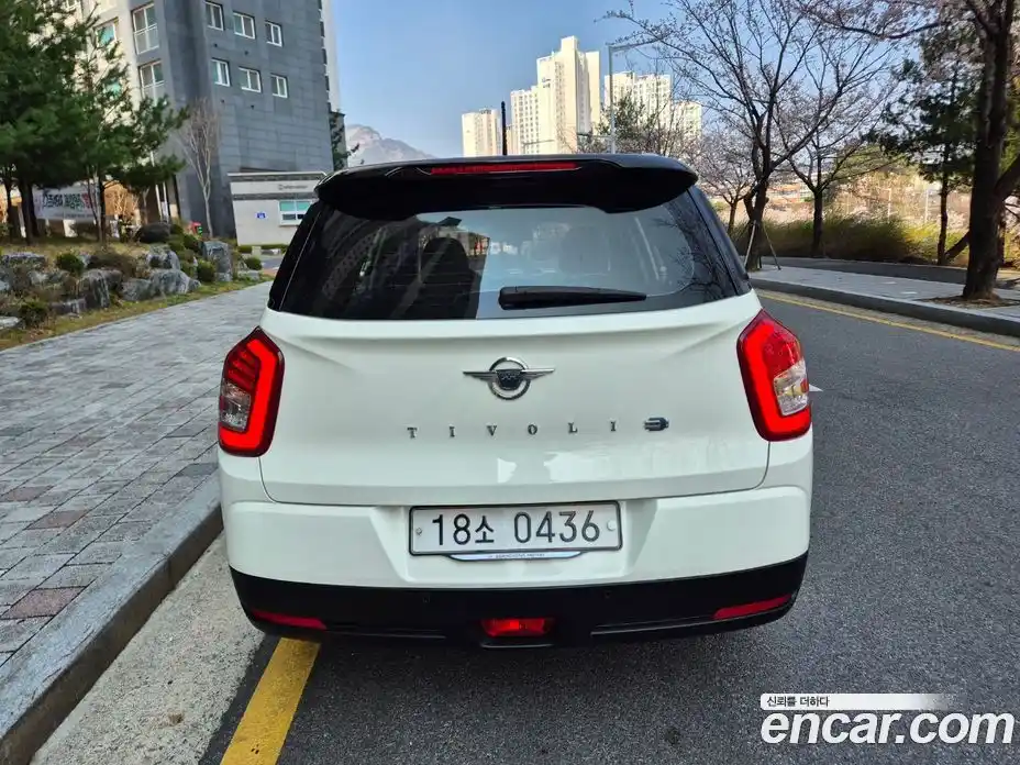 SsangYong TIBOLI 2016 1.6 гидро в Москве № 1419337, фото 4