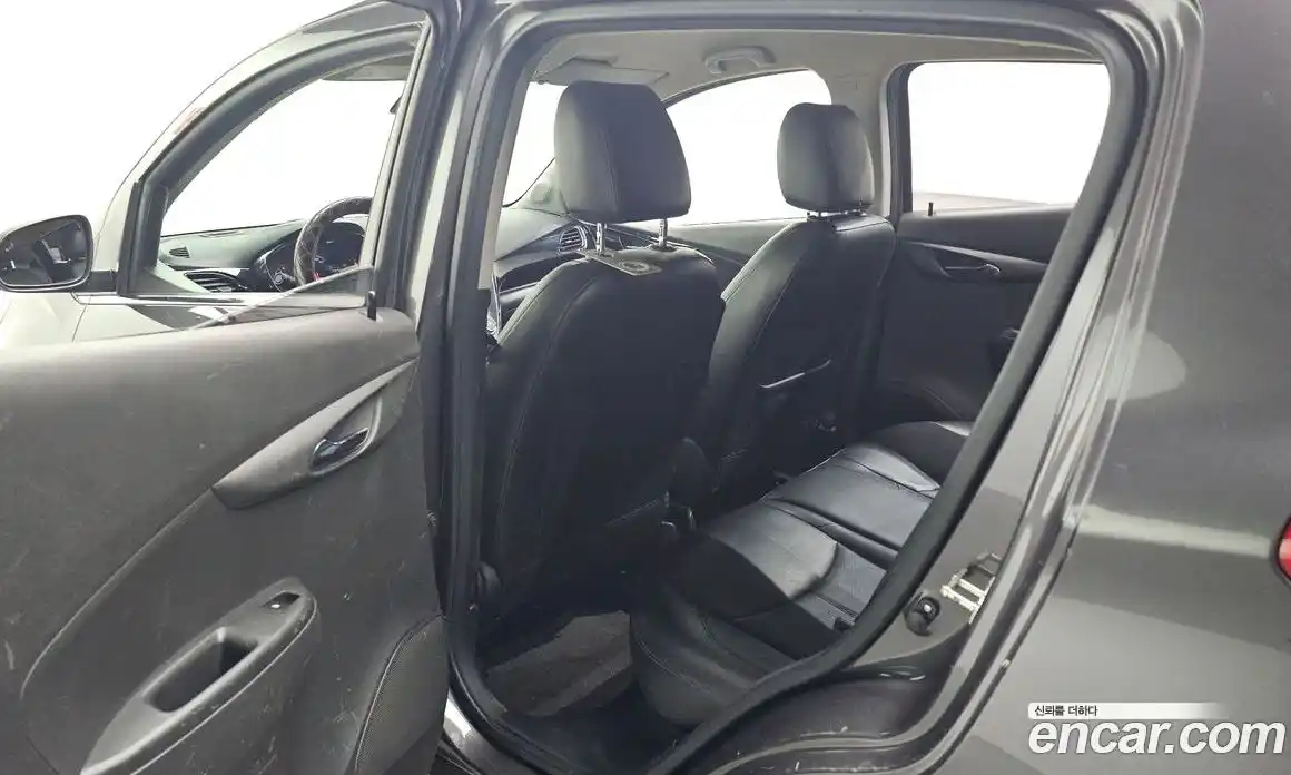Chevrolet Spark 2016 1.0 гидро в Москве, фото 11