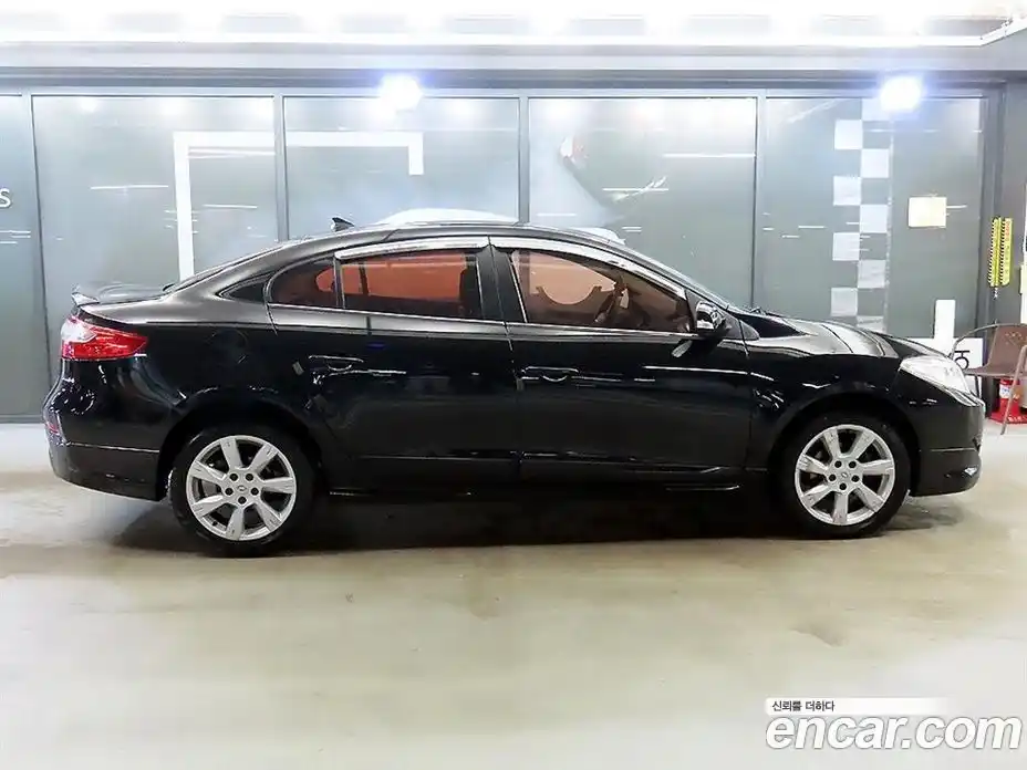 Renault SM3 2009 1.6 гидро в Москве № 1421330, фото 3