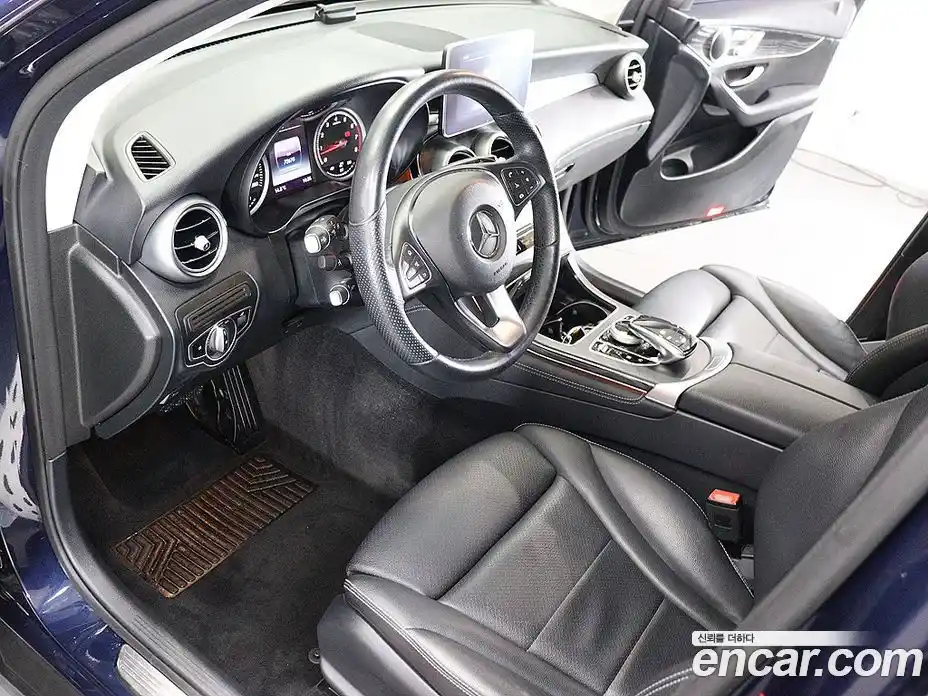 Mercedes-Benz GLC-Class 2019 2.0 гидро в Москве № 1422077, фото 17