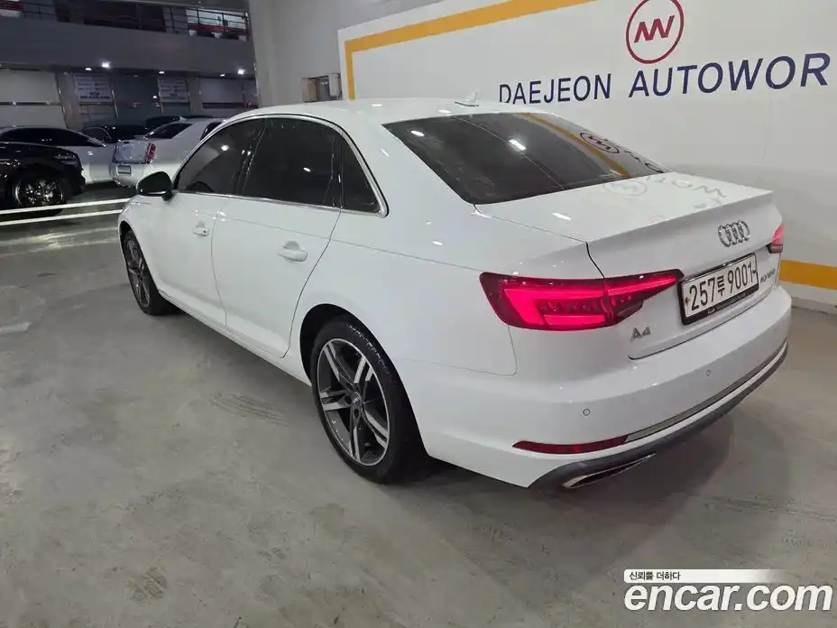 Audi A4 2019 2.0 гидро в Москве № 1422502, фото 6