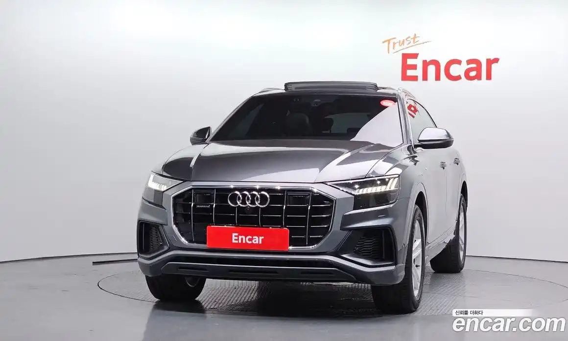 Audi Q8 2021 3.0 гидро в Москве № 1422509, фото 3