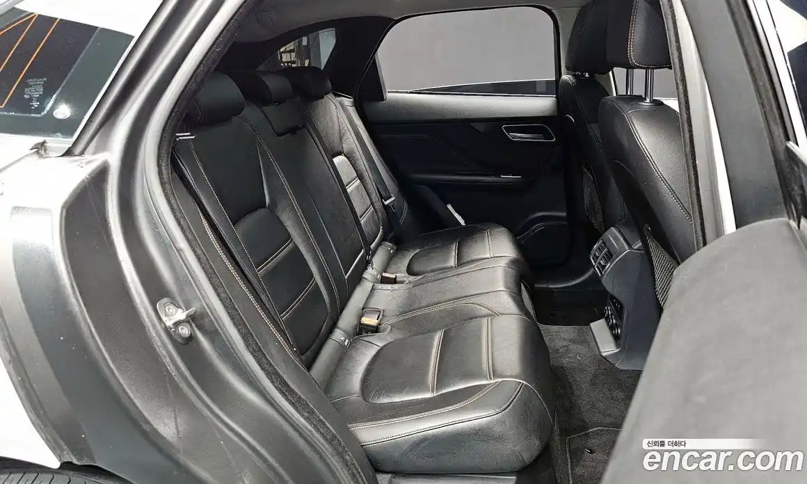 Jaguar F-Pace 2018 2.0 гидро в Москве № 1422706, фото 11