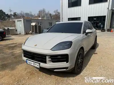 Porsche Cayenne, 2025