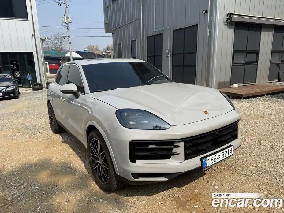 Porsche Cayenne 2025 3.0 гидро в Москве № 1423004, фото 3