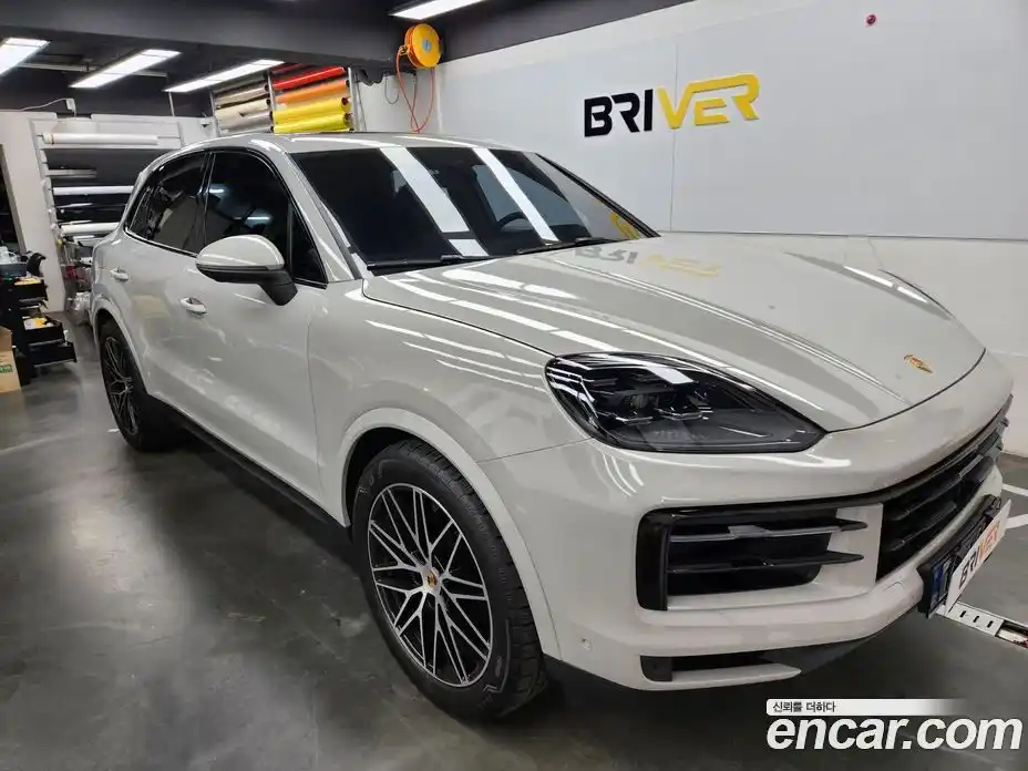 Porsche Cayenne 2025 3.0 гидро в Москве № 1423004, фото 7