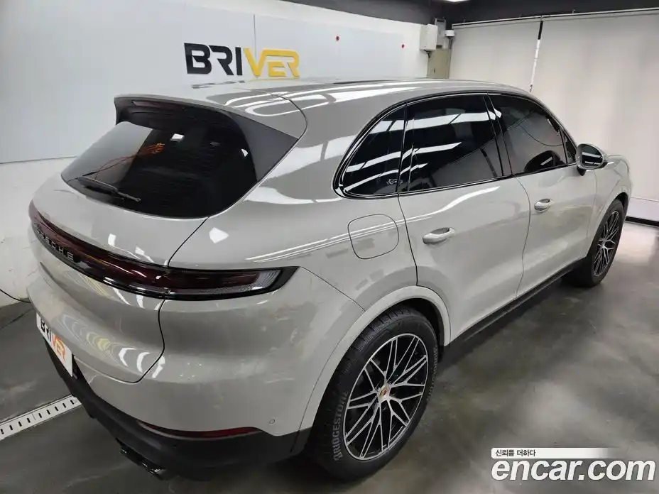 Porsche Cayenne 2025 3.0 гидро в Москве № 1423004, фото 8