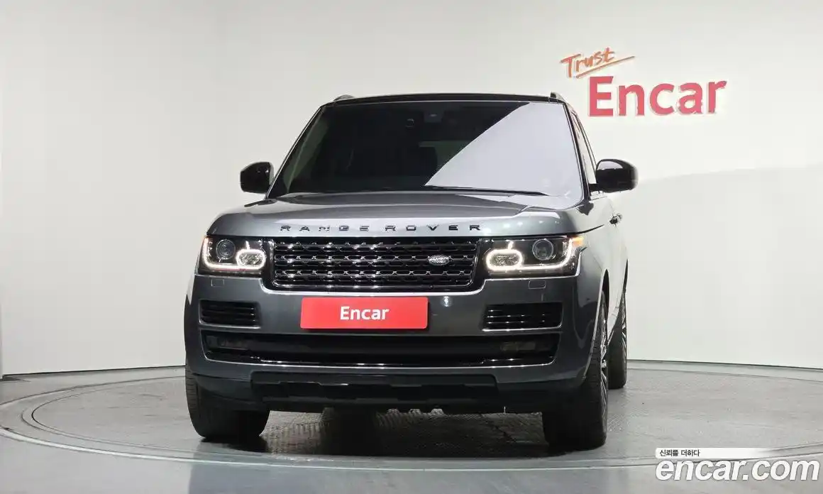 Land Rover Range-Rover 2015 4.4 гидро в Москве № 1423377, фото 3