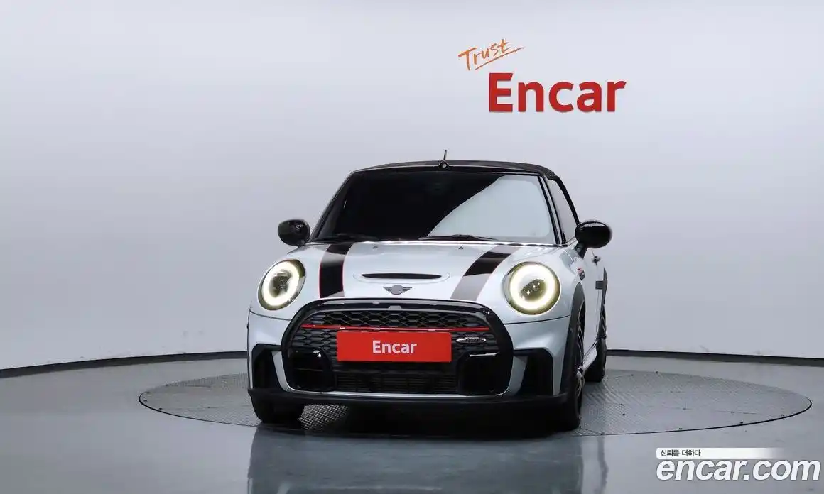 Mini Cooper Convertible 2021 2.0 гидро в Москве № 1423558, фото 4