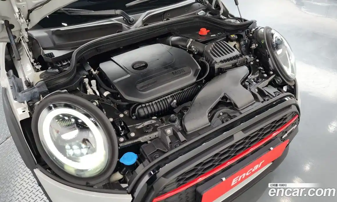 Mini Cooper Convertible 2021 2.0 гидро в Москве № 1423558, фото 6