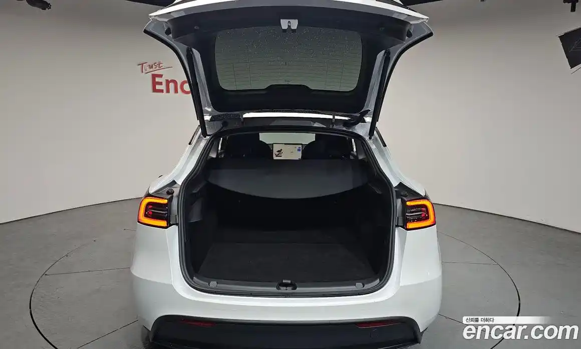 Tesla Model Y 2024 0.2 гидро в Москве № 1423801, фото 20